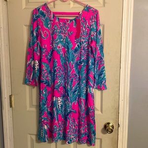 Great dress for cruise! Pink dress.